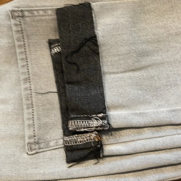 Skinny Mid Rise - Picture 7 of 7